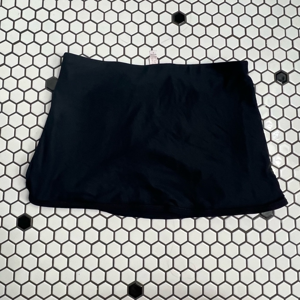 Victoria’s Secret little black skirt size small
